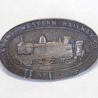 Great Western Railway VINTAGE Cap Hat Badge