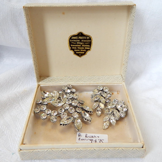 Vintage Brooch and Clip on earring SET