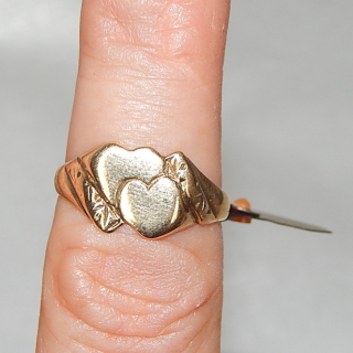 9ct Gold Heart Ring