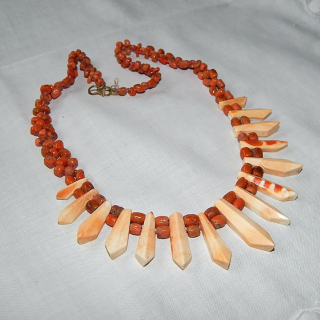 Vintage Coral necklace