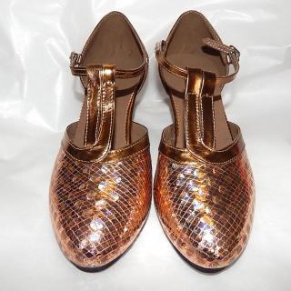 Size 38 Art Deco style Gold Shoes