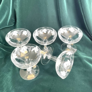 X5 Hollow Stemmed Champagne Glasses