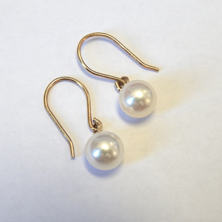 9ct Gold Cultured Pearl Drop Earrings