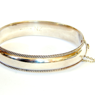 Sterling Silver NZ Made Snap Bangle