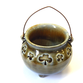 Wade Irish Pottery Cauldron Pot