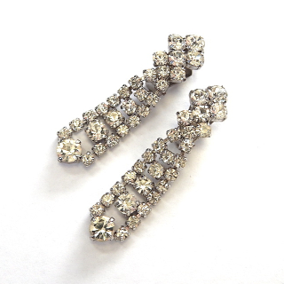 Vintage Crystal Drop Clip On Earrings