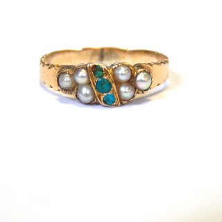 Antique 15ct gold Turquoise and Seed Pearl Ring