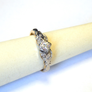 Vintage 18 ct Gold & Diamond Solitaire Ring