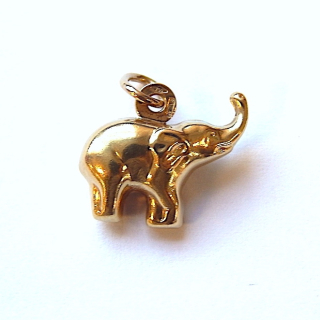 18ct Gold Elephant Charm
