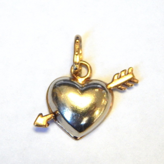 9ct Gold Cupids Heart Charm