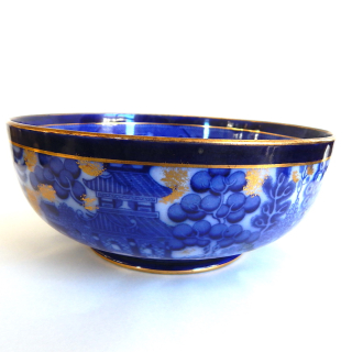 Very Early Royal Doulton Blue Willow Bowl