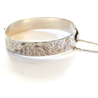 Solid Sterling Silver Engraved Oval Snap Bangle