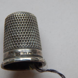Sterling Silver 1912 Thimble