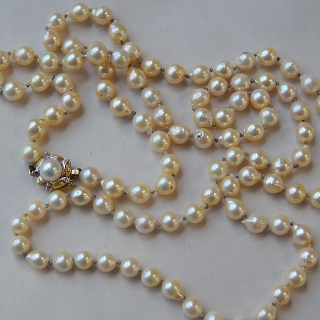 Long string of Baroque Pearls | Napier Antiques