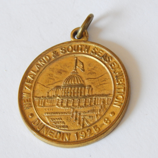 1925-26 NZ South Seas Exhibition Medallion