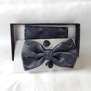 Grey Zig Zag Bow Tie, Pocket Square and Cufflink set