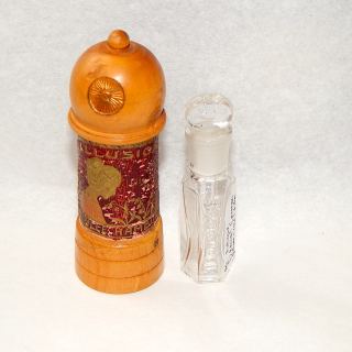 Antique DRALLE German perfume bottle and wooden case