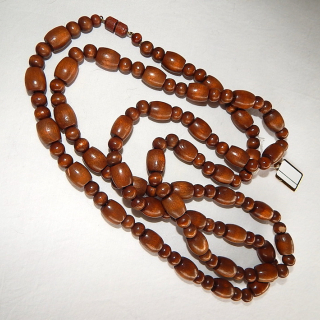 Very long string of 70's Wooden Beads