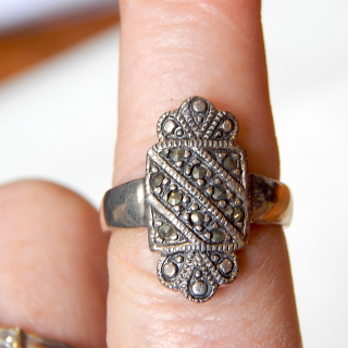 Sterling Silver & Marcasite ring