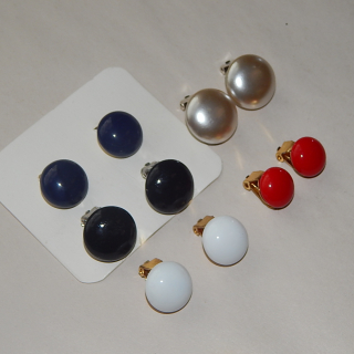 5 Pairs of CLIP on Earrings